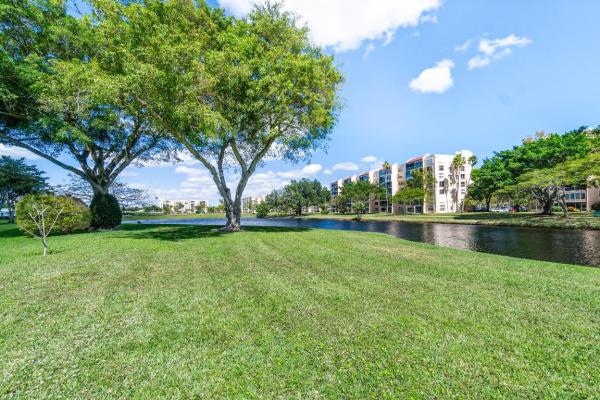 Abbey Village, 27 Abbey Ln #103, Delray Beach, Florida 33446, image 1