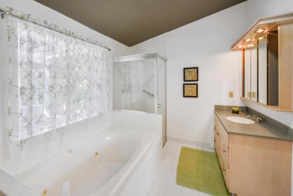 Candlewood, 3855 Candlewood Ct, Boca Raton, Florida 33487, image 2