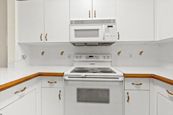 Isle Of San Marino, 565 NW Cortina Ln, Port St. Lucie, Florida 34986, image 1