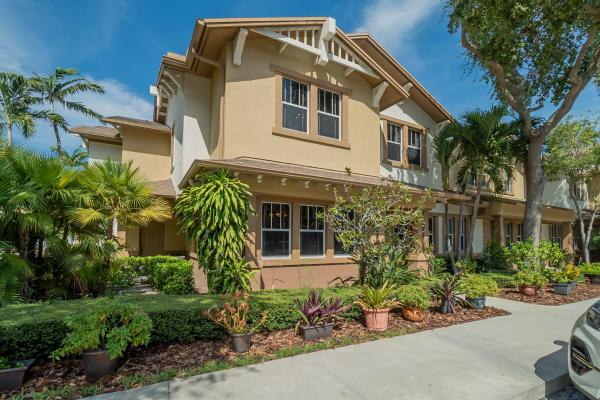 CitySide, 690 Pacific Grove Dr #2, West Palm Beach, Florida 33401, image 1