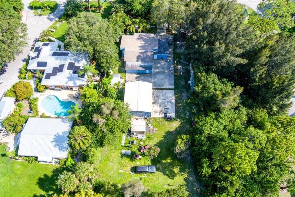 Fort Pierce Residential, 646 W Weatherbee Rd, Fort Pierce, Florida 34982, image 1