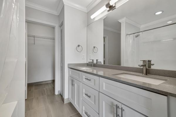 Banyan Oakridge, 4841 SW 32nd Ter, Dania Beach, Florida 33312, image 2