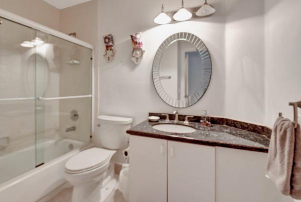 Bellavista Village, 5291 Europa Dr #C, Boynton Beach, Florida 33437, image 3
