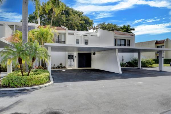 Mansionnaire, 1902 Presidential Way #1-E, West Palm Beach, Florida 33401, image 1