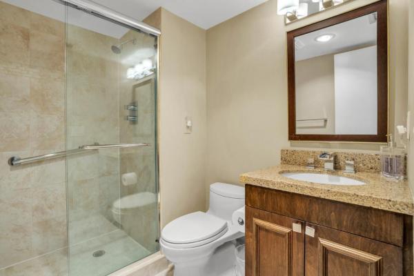 Fairway Park At Indian Spring, 5757 Fairway Park Ct #105, Boynton Beach, Florida 33437, image 2