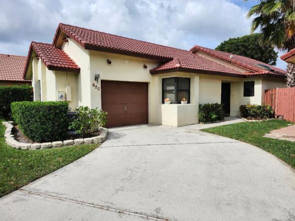 Pasadena Pool Homes At Pembroke Lakes South, 620 SW 113th Ter, Pembroke Pines, Florida 33025, image 1