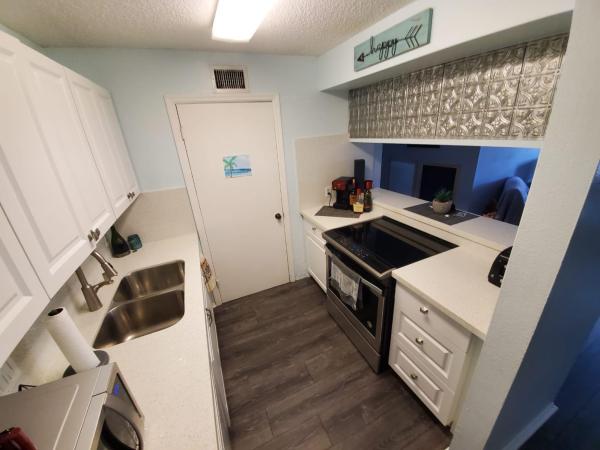 Boynton Beach, Florida 33426, image 1