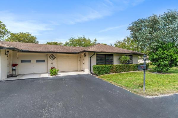 Greentree Villas, 4632 Finchwood Way #B, Boynton Beach, Florida 33436, image 1