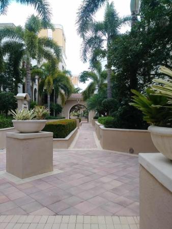 Villa Alhambra, 2925 NW 126th Ave #228-1, Sunrise, Florida 33323, image 1