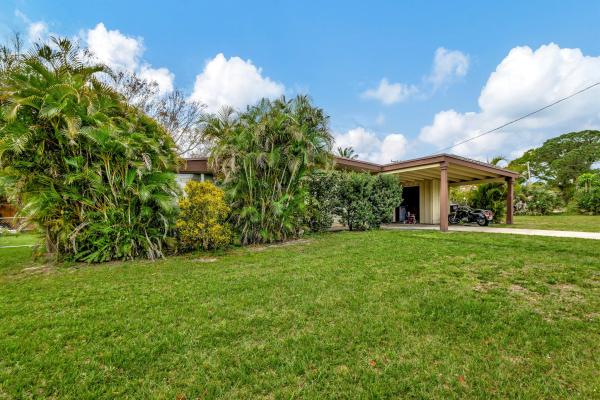 Maravilla Gardens, 813 Azalea Ave, Fort Pierce, Florida 34982, image 1