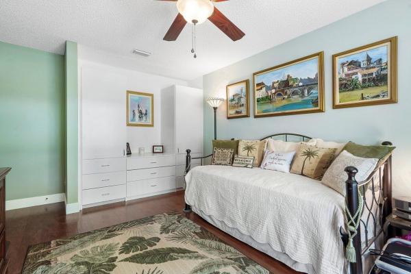 Fairmont Place, 4852 Boxwood Cir, Boynton Beach, Florida 33436, image 2