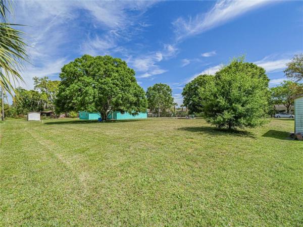 Lakewood Park, 5213 Hummingbird Way, Fort Pierce, Florida 34951, image 2