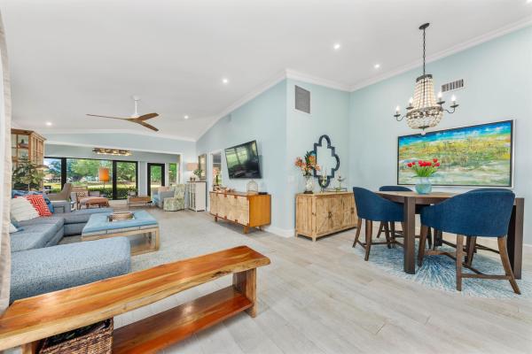 Windward Village At Jonathan's Landing, 3652 Freshwater Dr, Jupiter, Florida 33477, image 1