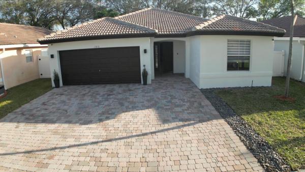 The Vineyards At Monarch Lakes, 13816 SW 32nd St, Miramar, Florida 33027, image 3