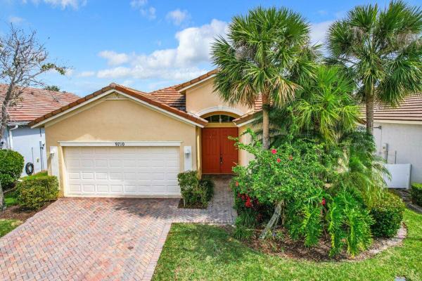 Heritage Oaks At Tradition, 9710 SW Lindale Trace Blvd, Port St. Lucie, Florida 34987, image 1