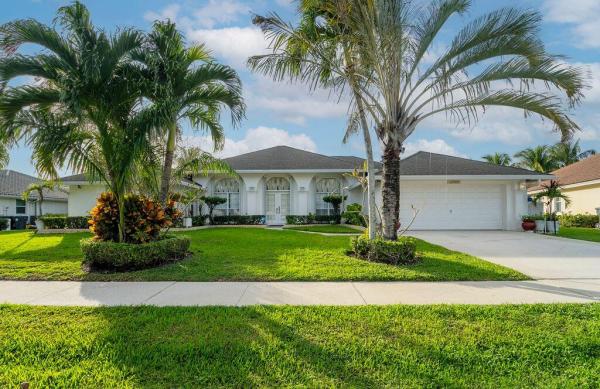 Equestrian Walk Of Greenview Shores 2, 13949 Sheffield Ct, Wellington, Florida 33414, image 1