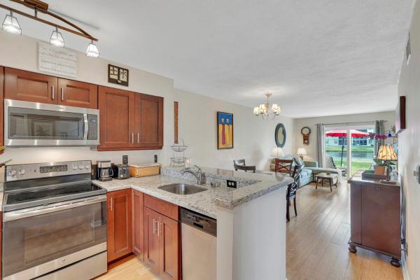 Gathering Place At Cypress Bend, 2108 S Cypress Bend Dr #110, Pompano Beach, Florida 33069, image 1