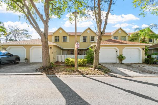 Joggers Run, 1702 Maplewood Dr, Greenacres, Florida 33415, image 1