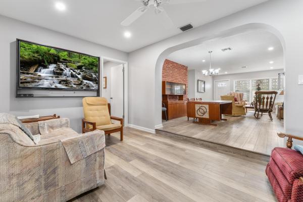 Palm Springs Village, 356 Henthorne Dr, Palm Springs, Florida 33461, image 2