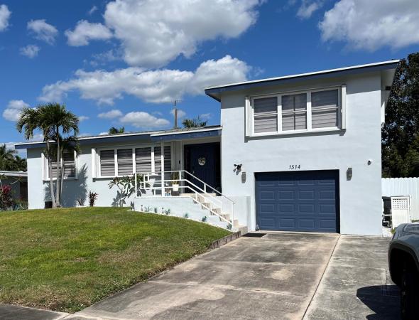 Lake Osborne Estates, 1514 Shirley Ct, Lake Worth Beach, Florida 33461, image 1