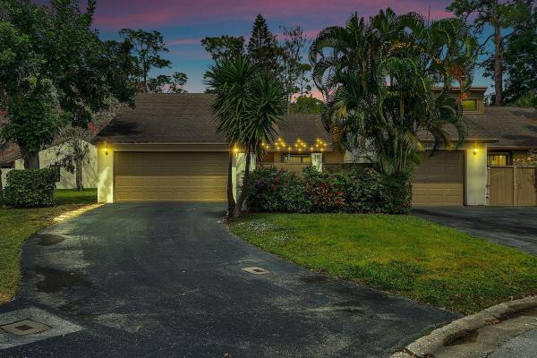 Hidden Pines Of Wellington, 381 Wood Dale Dr, Wellington, Florida 33414, image 1