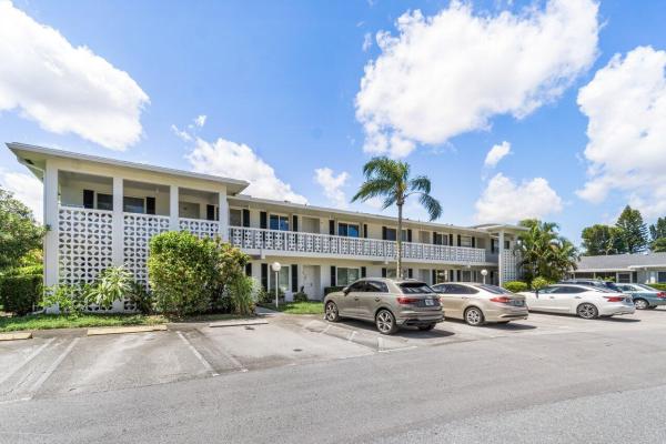Pines Of Delray West, 2915 SW 15th St #202, Delray Beach, Florida 33445, image 1