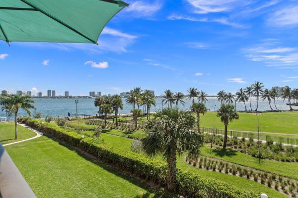 Lake Harbour Towers East, 801 S Lake Shore Dr #312, Lake Park, Florida 33403, image 1
