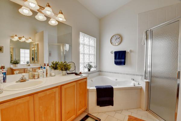 Gateway Gardens, 4845 Tropical Garden Dr, Boynton Beach, Florida 33436, image 2