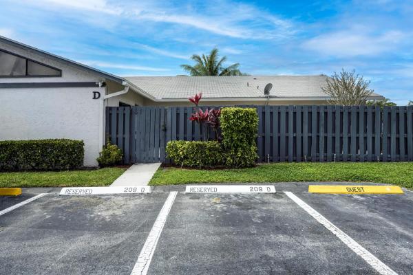 Summit Trails, 1057 Summit Trail Cir #D, West Palm Beach, Florida 33415, image 1