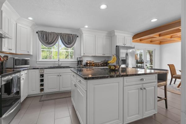 North Passage, 9229 SE Woods End Pl, Jupiter, Florida 33469, image 3