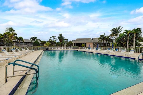 Little Club, 18081 SE Country Club Dr #72, Jupiter, Florida 33469, image 1