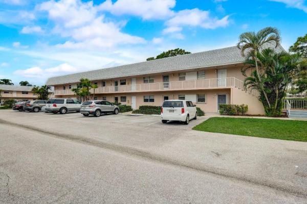 Little Club, 18081 SE Country Club Dr #72, Jupiter, Florida 33469, image 1