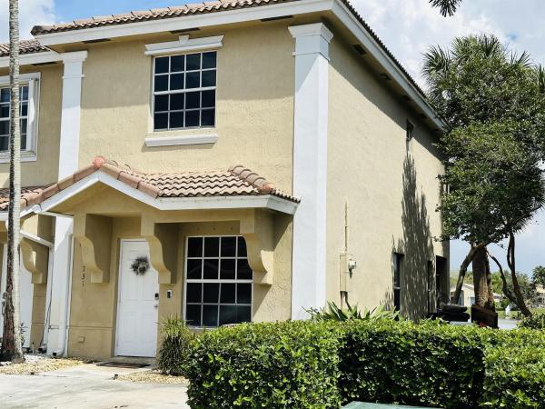 Pelican Pointe, 731 SW 122nd Ave, Pembroke Pines, Florida 33025, image 1