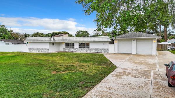 Biltmore Terrace, 4800 Canal Dr, Lake Worth Beach, Florida 33463, image 1