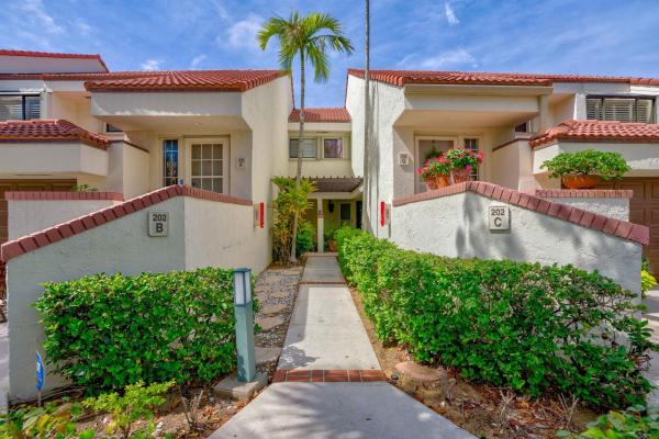 Sea Oats Of Juno Beach, 202 Sea Oats Dr #B, Juno Beach, Florida 33408, image 1