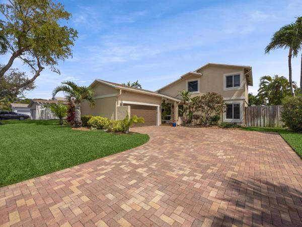 Gates Of Hillsboro, 256 NW 40th Ter Ter, Deerfield Beach, Florida 33442, image 1