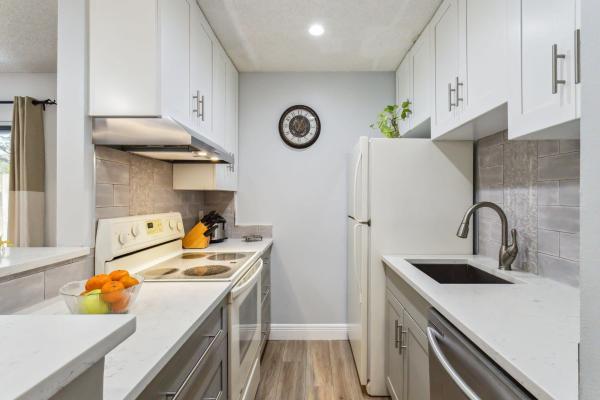 The Crossings Of Boynton Beach, 32 Crossings Cir #C, Boynton Beach, Florida 33435, image 2