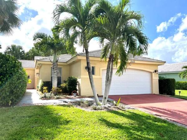 Lakefield South, 2525 Country Golf Dr, Wellington, Florida 33414, image 1