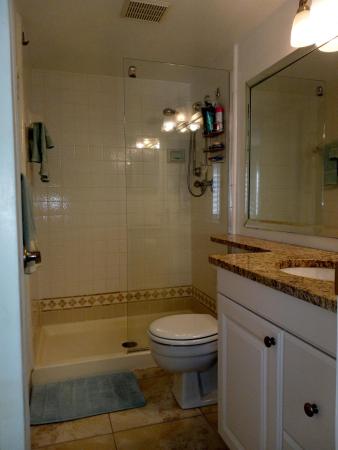 Pine Ridge South 1, 127 Lake Pine Cir #D-2, Greenacres, Florida 33463, image 1
