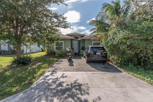 Woodland Heights, 1020 Francis St, West Palm Beach, Florida 33405, image 1