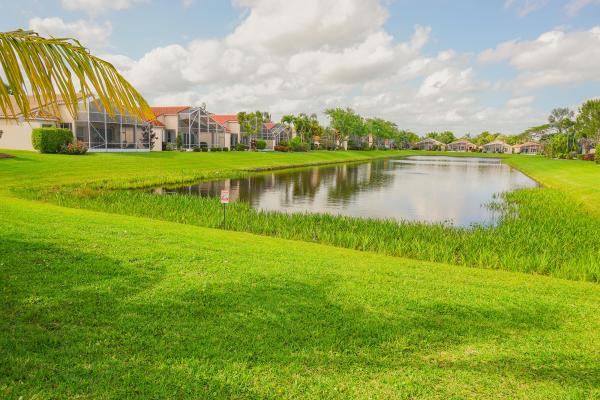 Cascade Lakes, 11737 Derbyshire Ln, Boynton Beach, Florida 33437, image 2