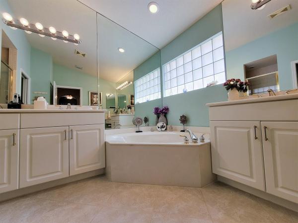 Cascade Lakes, 11737 Derbyshire Ln, Boynton Beach, Florida 33437, image 1