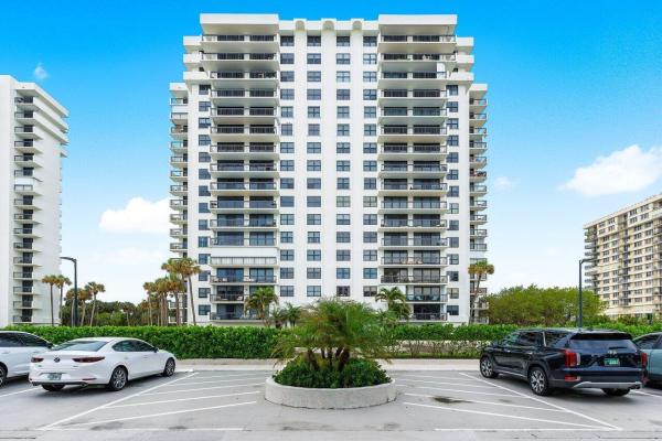 La Fontana, 2003 N Ocean Blvd #401, Boca Raton, Florida 33431, image 1