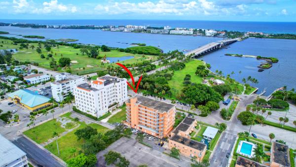 Gulfstream, 15 S Golfview Rd #304, Lake Worth Beach, Florida 33460, image 1