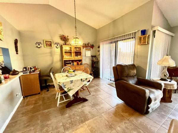 Cinnamon, 5209 Tarregon Ln, Palm Beach Gardens, Florida 33418, image 3