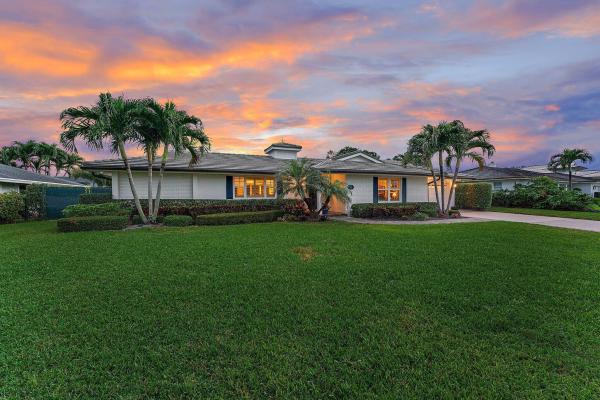 Golf Course, 524 Greenway Dr, North Palm Beach, Florida 33408, image 1