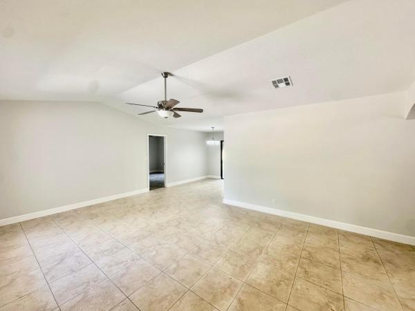 Fort Pierce Residential, 904 S 37th St, Fort Pierce, Florida 34947, image 2