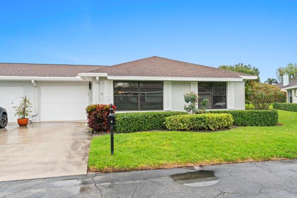 Bent Tree Villas East, 9880 Chestnut Tree Ter #B, Boynton Beach, Florida 33436, image 1