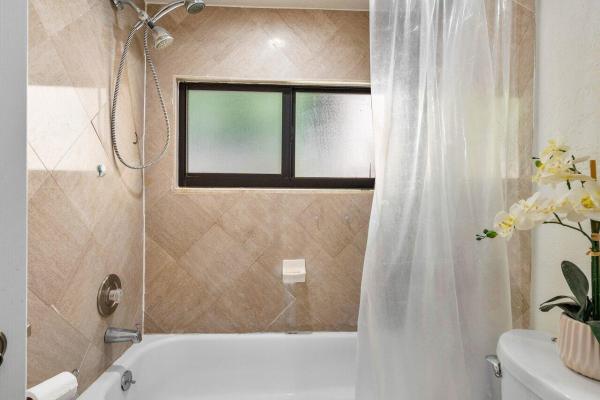 Pineapple Walk, 22346 Pineapple Walk Dr, Boca Raton, Florida 33433, image 1