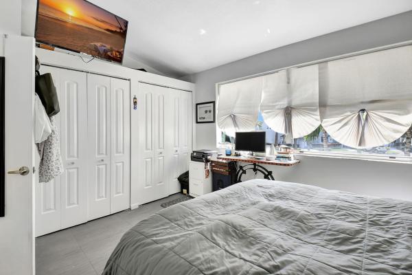 842 E Jeffery St, Boca Raton, Florida 33487, image 2